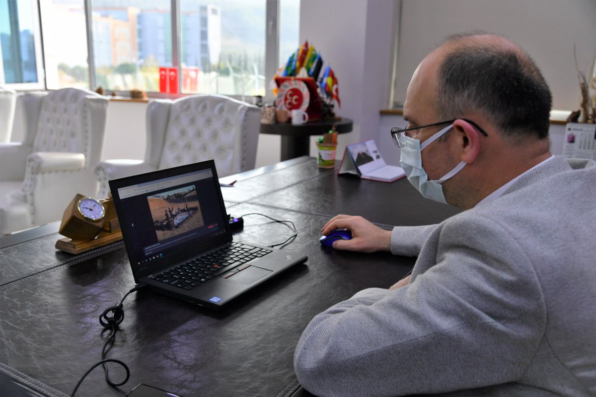 drmuratturk's tweet photo. Anadolu Ajansı (AA) 2020'nin fotoğrafları yarışmasında Yaşam, Spor ve Haber alanlarında tercihlerimizi yaptık. https://t.co/hGGk7AuAjT