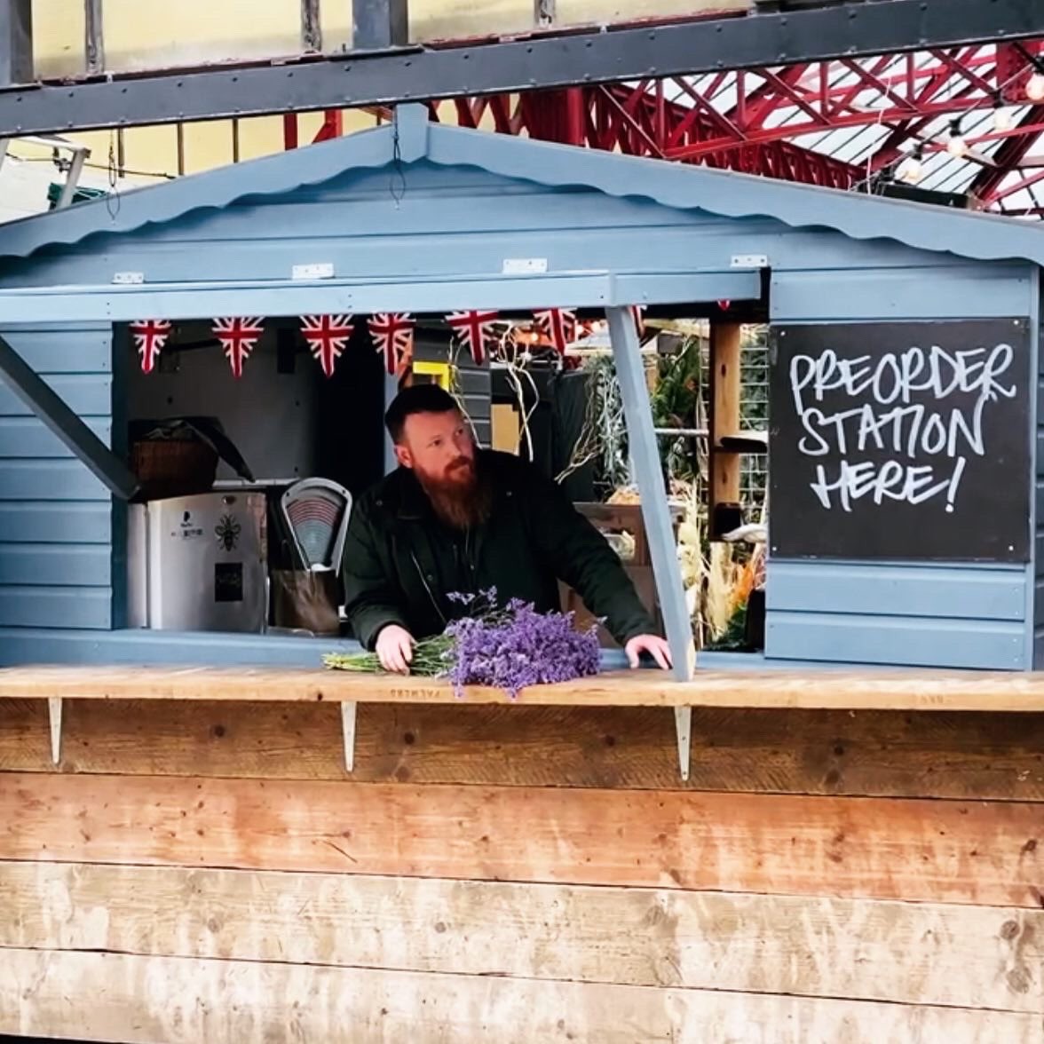 We’re fully stocked with everything you need for your table this Christmas.. No Queues at this time of the morning either! Head on down &amp; get tour shopping fiiished!