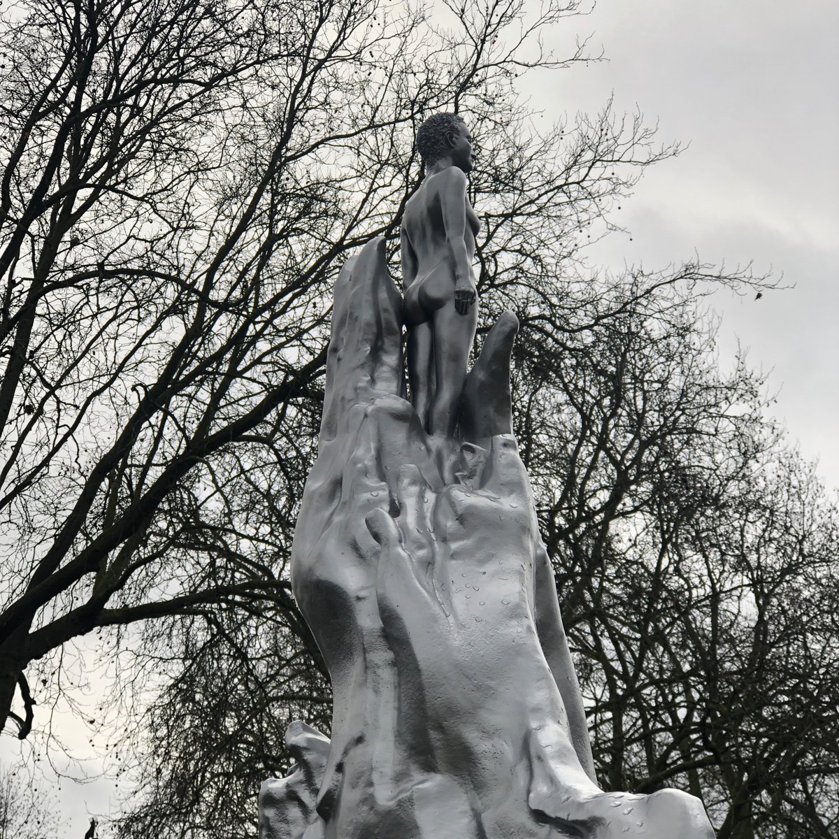 Finally made it to Newington Green to see the Wollstonecraft statue and I have some thoughts. What struck me most, quite aside from the content, was the poor quality of the finish. I didn’t understand the silver in reproduction, but even less in actuality...