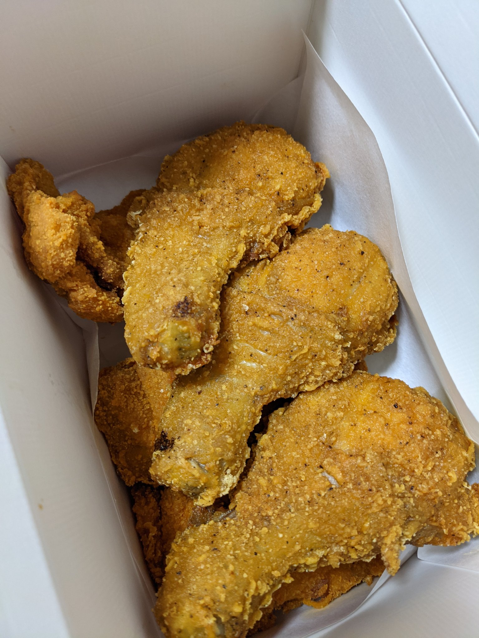 12 25まで クリスマスチキンセール ファミマのチキンを楽しんだ皆さんの感想をご紹介します Twitter