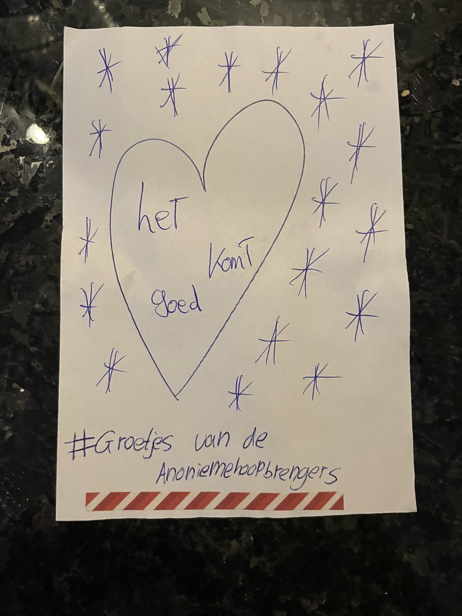 Bijzonder #kerstkaartje van 2 meiden van de Zevensprong die lichtjes van hoop in de wijk verspreiden. Kijk ook op <a href="/OmroepFlevoland/">Omroep Flevoland</a> om 14.20 uur