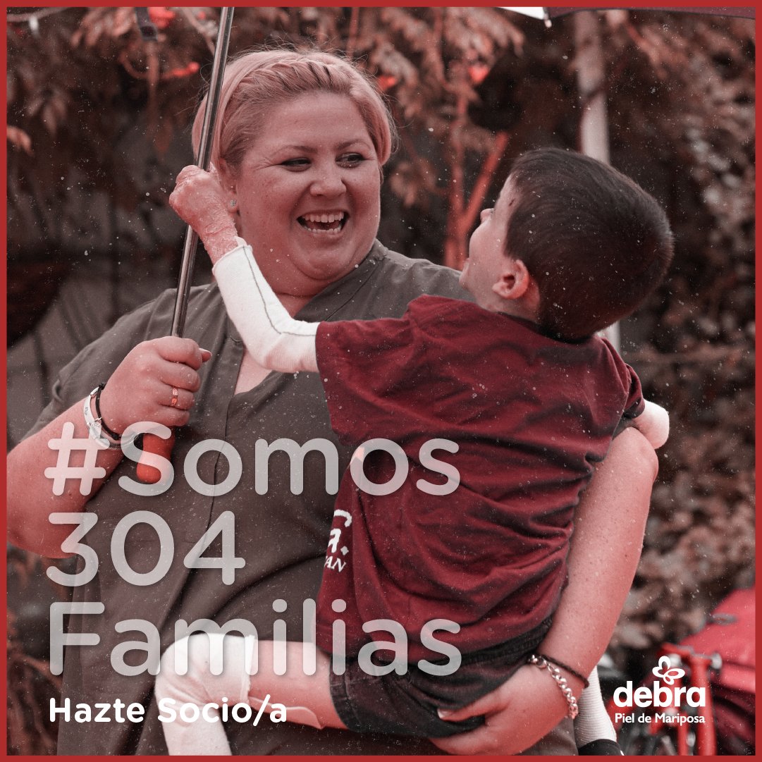 pieldemariposa's tweet photo. ❤️ No nos importa la distancia, ni la limitación de 10 personas máximo... #Somos304Familias con #PieldeMariposa que queremos tomarnos las uvas contigo 🍇 Para sentir tu cariño y que podamos hacer que esta enfermedad duela un poco menos, HAZTE SOCIO/A: https://t.co/aqtk8Hco0o 🙏 https://t.co/Cymp6SGRrD