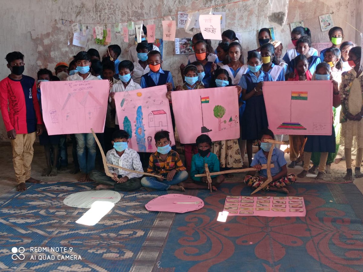 NegFire's tweet photo. We organized winter learning camp for children in Usrighundi village, Dindori district in Madhya Pradesh

#winterlearningcamp #children #teacher #educationchangevectors #azimpremjiphilanthropic #KarlKubelStiftung #NEGFIRE #learningactivities #MadhyaPradesh https://t.co/KGZtVmF55a