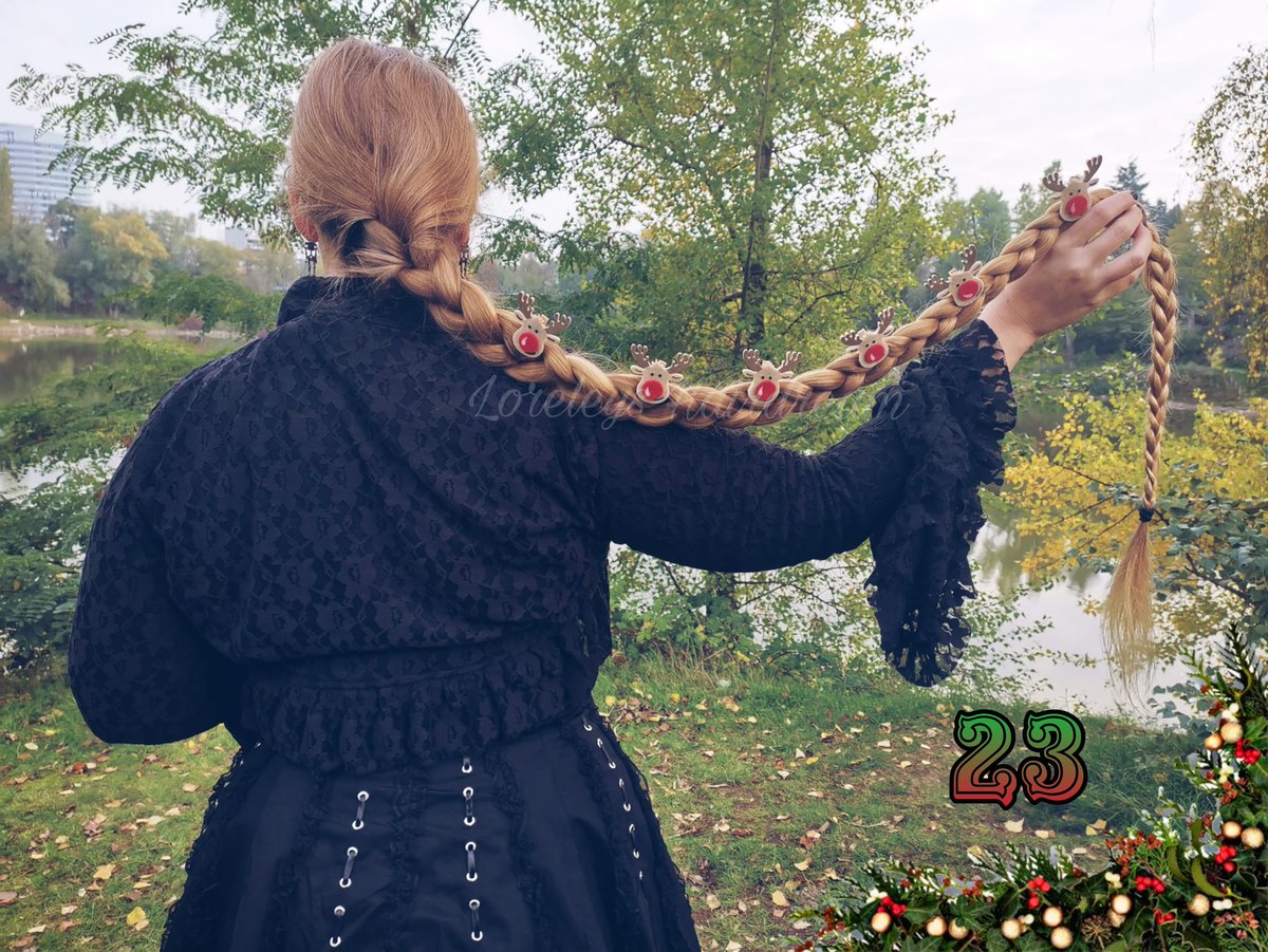 LoreleysHair's tweet photo. 🎀✨Door No 23✨🎀
.
.
#adventcalendar #adventskalender #adventkalender #türchen23 #december #dezember #longhair #verylonghair #braidedhair #braid #longhaircommunity #langehaarekeinemodeeinelebenseinstellung #langehaare #rapunzel #rapunzelhair #realrapunzel #christmastime https://t.co/Mep8bwSDSY