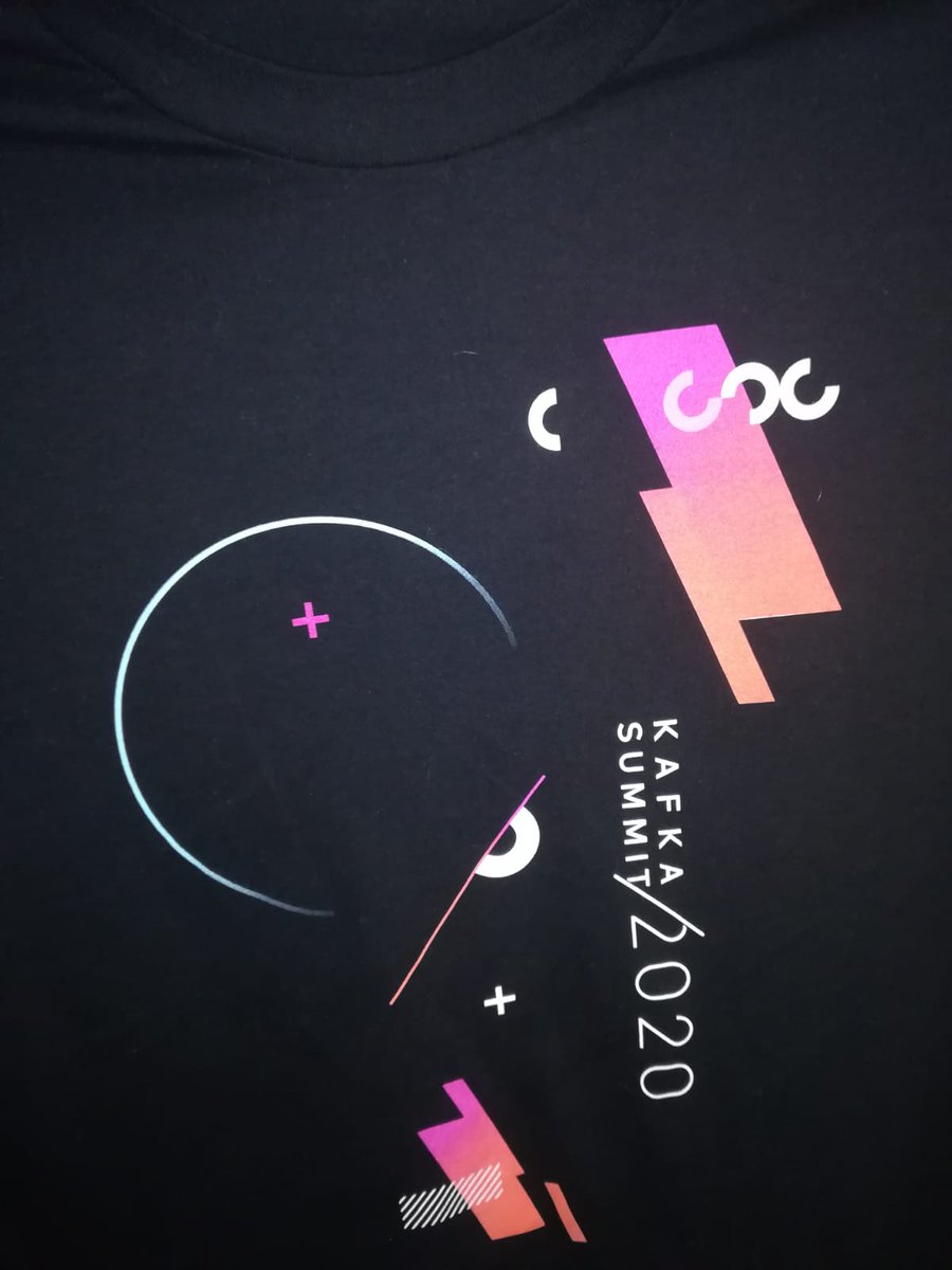 morales4dev's tweet image. Finally I'm a CCDAK ! ;-) sgq.io/AGKm62A Now I can wear the #kafkasummit T-shirt that my friends from #confluent gave me ;-) Thank you very much.