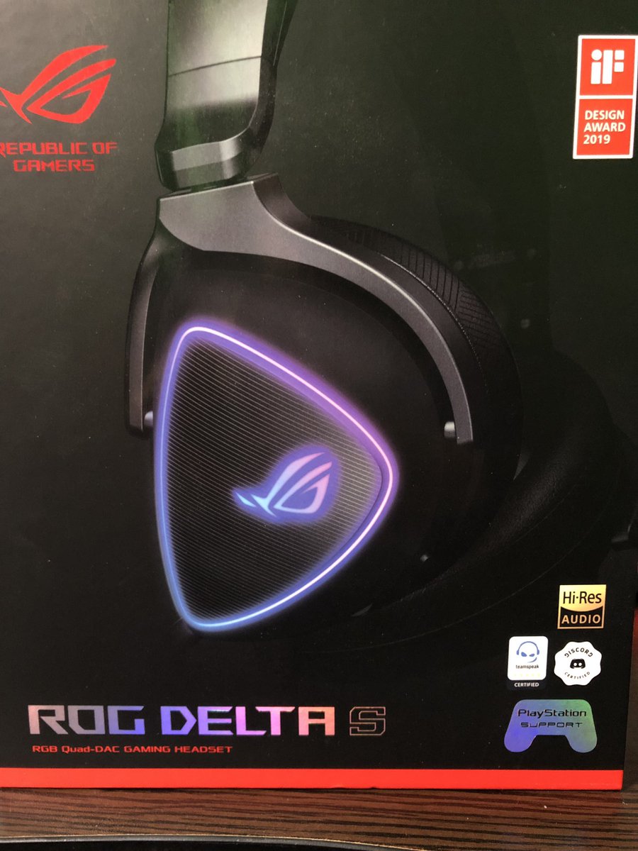 Taicho_NEKOF's tweet photo. やっとROG DELTA S届いたー!
かっこいい!
ちょっと試したけど圧迫感も
ないし音質も良き!
#ROGdeltaS
@ASUSROGJP https://t.co/9Et88NzJBF