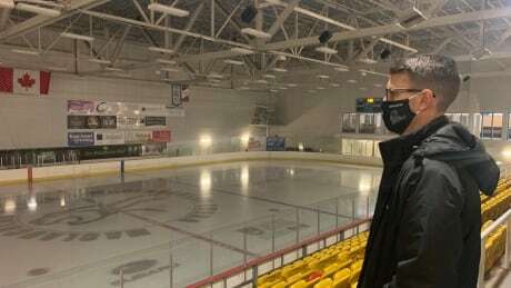 'Someone has to do it': COVID-19 through the eyes of Hockey P.E.I.'s Connor Cameron ift.tt/3nKfHes #pei