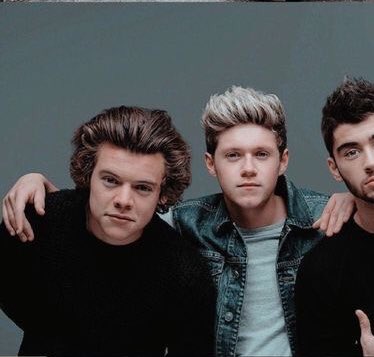 finelist91's tweet photo. • algumas headers que eu fiz do One Direction - a thread https://t.co/VlfX2yXfJ0
