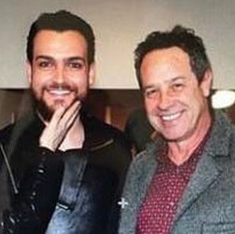 Ci stringiamo intorno al dolore di <a href="/Valerio_Scanu/">ValerioScanu</a> per la perdita del papà Tonino 
Condoglianze Vale❤️