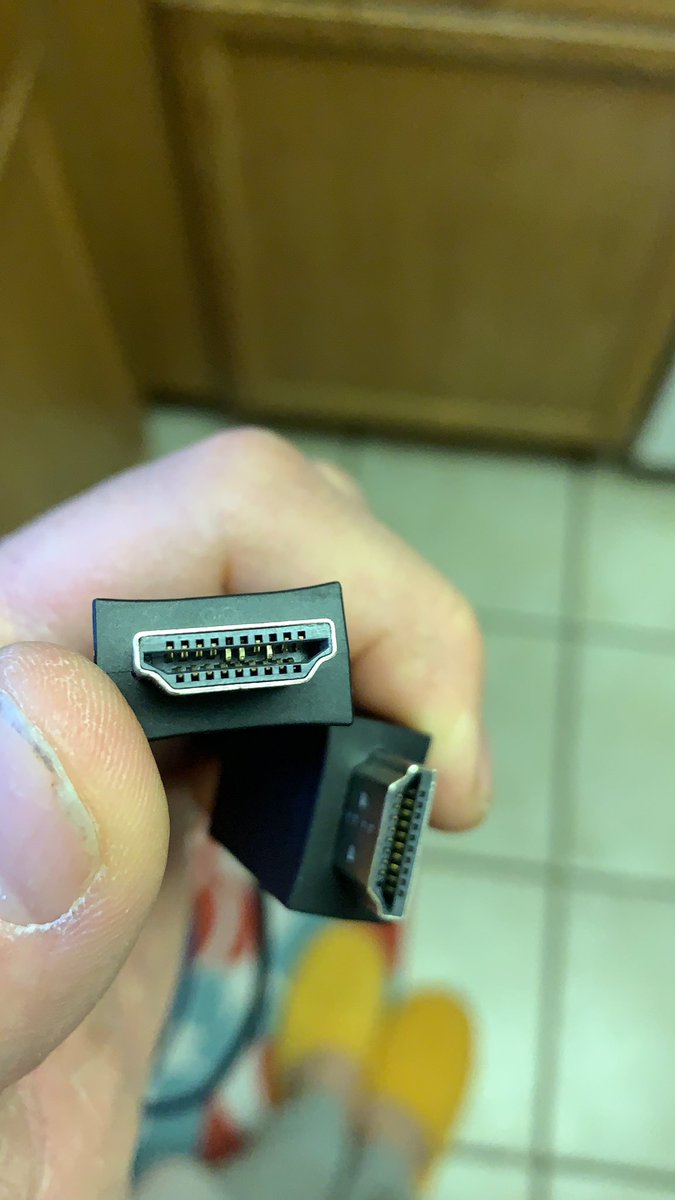 Hey <a href="/Sony/">Sony</a> for an $800 system, I’d rather not receive a broken HDMI cord.