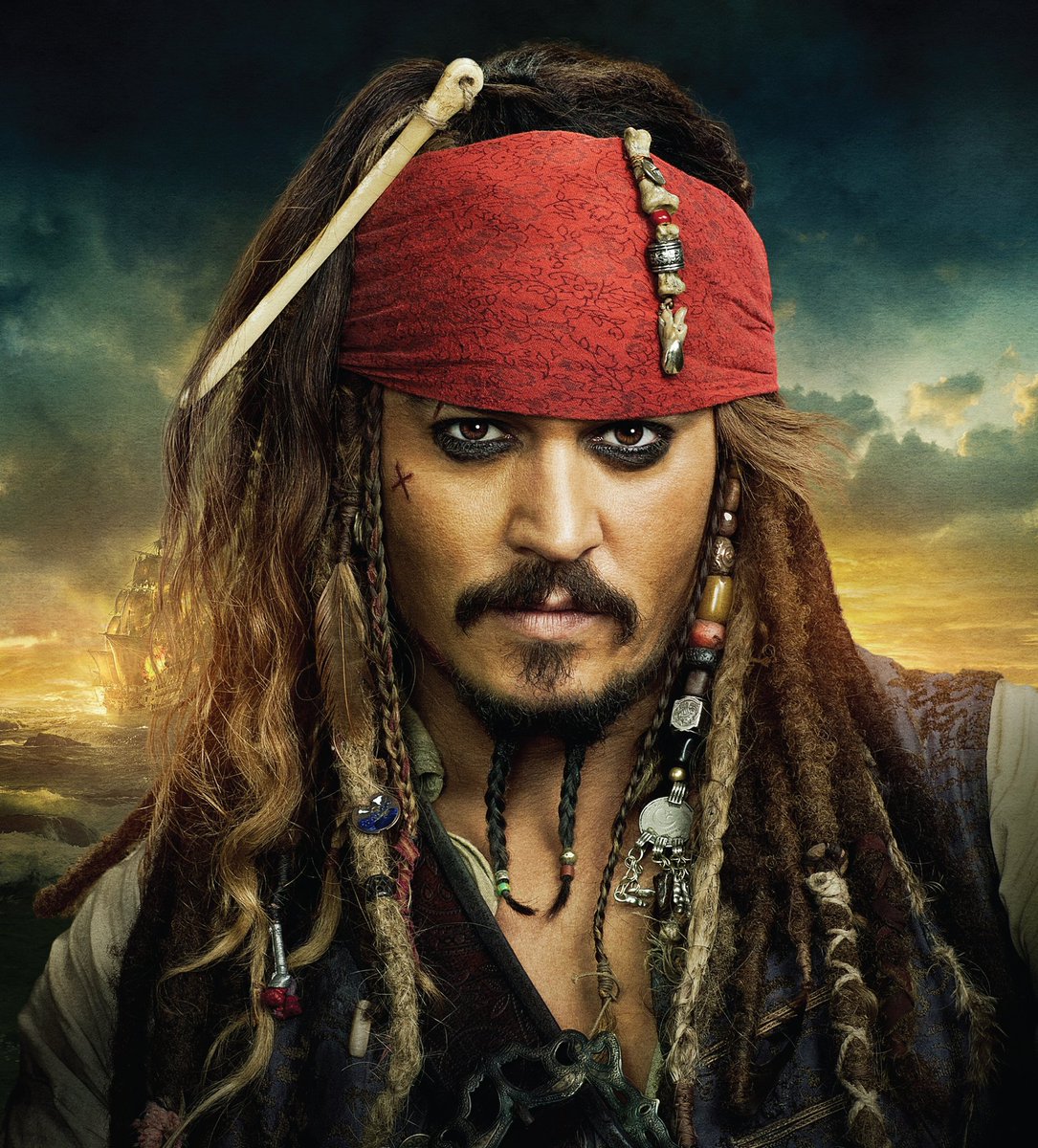 iWun_mie's tweet photo. @Vhecahn Jack sparrow.            Johnny Depp https://t.co/jg8YBVCpR3