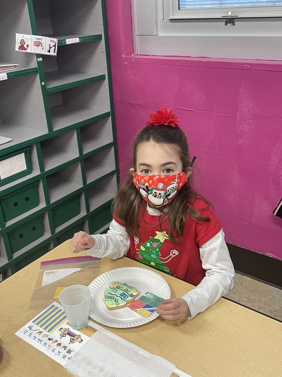 Most delicious OT activity of the year! <a href="/Hampton_Street/">Hampton Street</a> <a href="/mineola_septa/">MineolaSEPTA</a> <a href="/MkoenigKoenig/">Melissa Koenig</a>