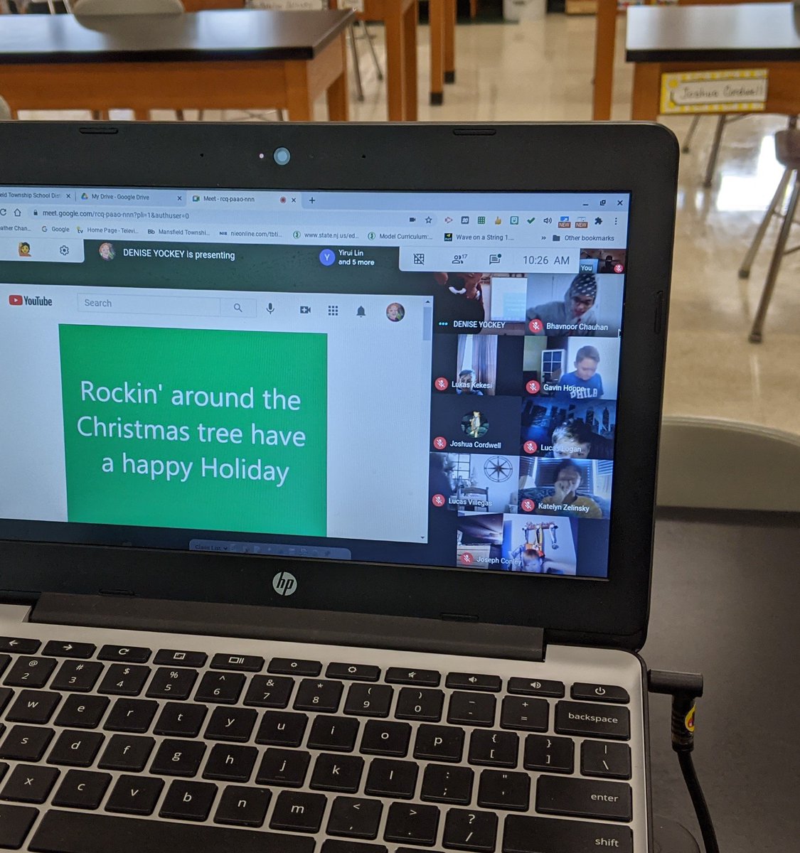 Mrs.  Yockey tweet media