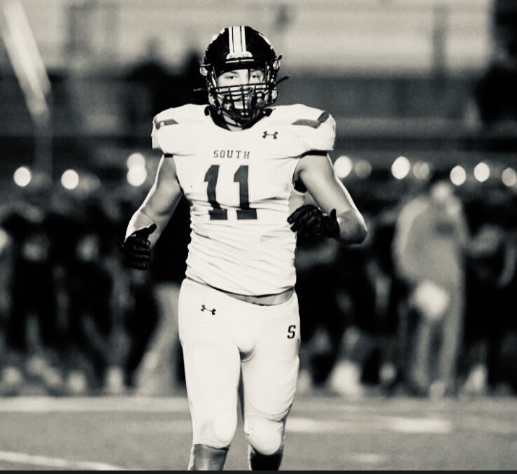 Another huge shout out to Max Close on earning 1st team All-Sunflower League DE, 2nd team All-Sunflower League TE, and Honorable Mention All-State DE.