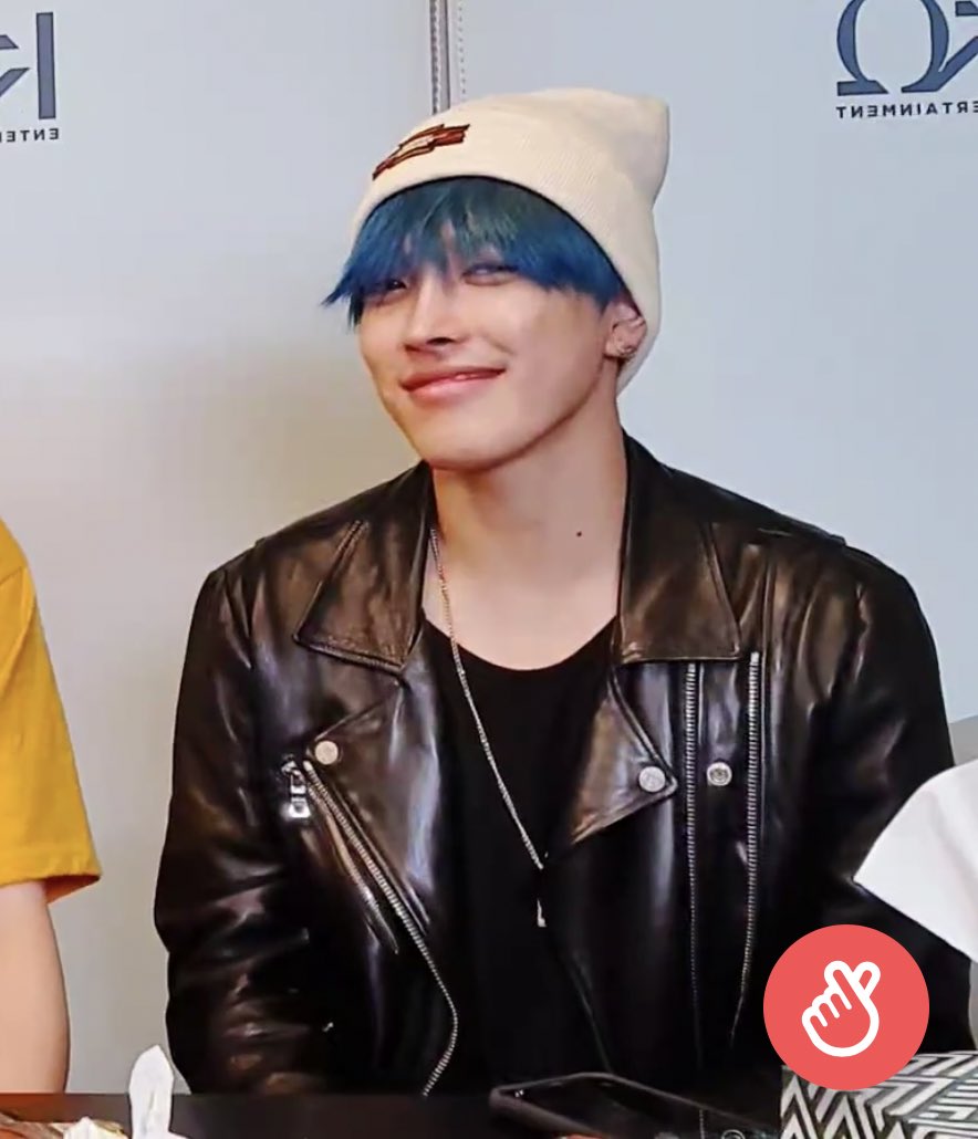 hongjoong's beautiful smile to make your day happy ; a thread ♡