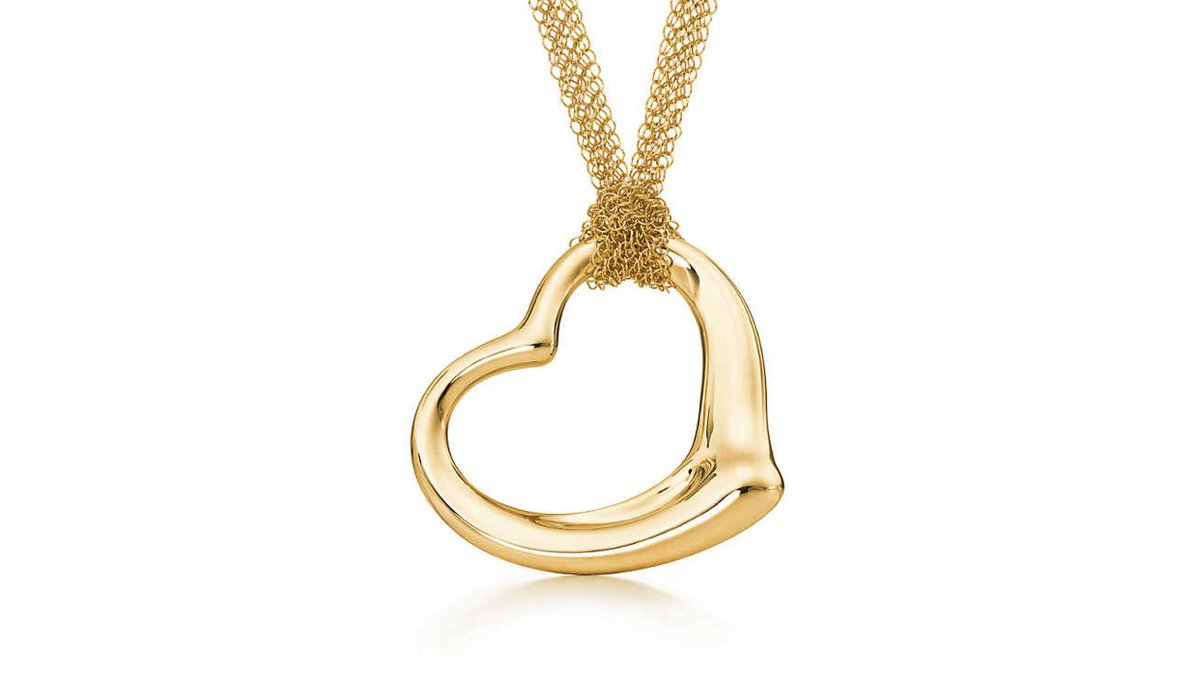 ট ইট র Itsuka ティファニーのオープンハートダサいって言うやつは一周まわってることを知らないダサいやつ ただし30女にシルバーの オープンハートはダサい 大人のゴールドは素敵 Tiffany