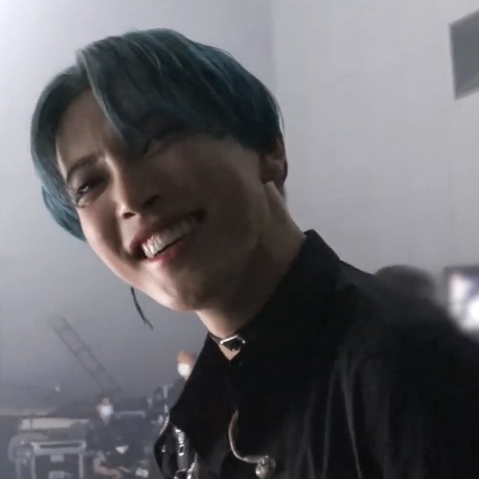 hongjoong's beautiful smile to make your day happy ; a thread ♡