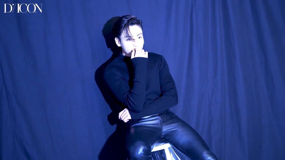 BTS___army75's tweet image. 한국어를 공부 중. 사이 좋게 지내주세요! 일본이 좋아! 일본어를 배우고 싶다! 하는 사람은 꼭 친구가 됩시다!
사이가 좋아지면 선물을 보내보고 싶다!

카카오 연결하자! 카카오에서 이야기하고 싶다🗣💜

#日本army #韓国army #BTS #카카오 #친구