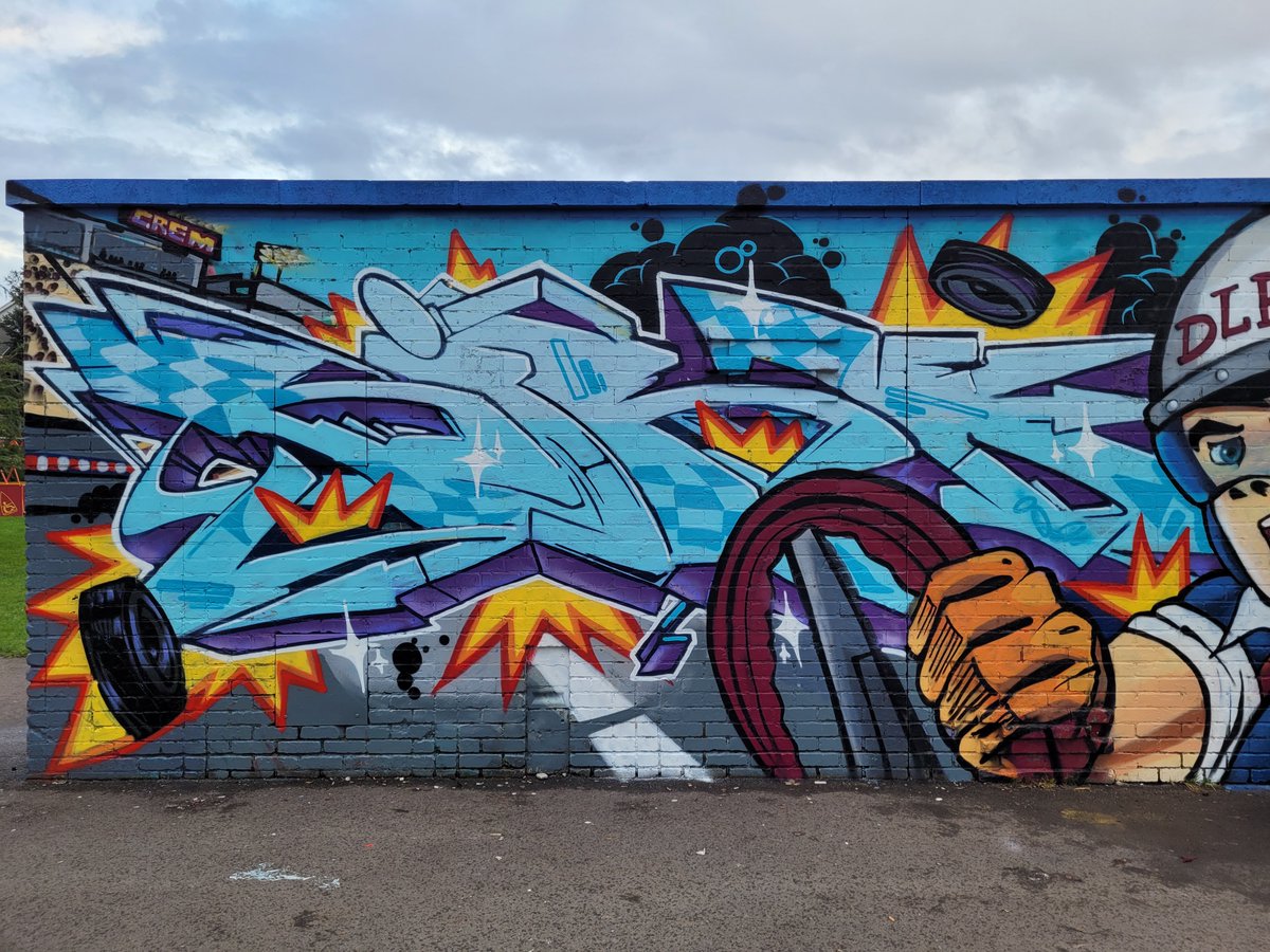 FreshCreativeC0's tweet photo. We recently painted this Speed Racer inspired mural in Victoria Park, Swansea, the wall was inspired by the 1996 classic Ghostface Killah album featuring the track Daytona 500.
#FreshCreativeCo #speedracer #daytona500 #GhostfaceKillah #Swansea #Abertware #StreetArt #SprayPaint https://t.co/3UYJ6xmDPo