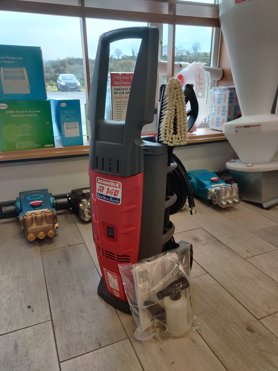 JohnNally_PE's tweet photo. New Stock – Just In 
Hot washer          €1,150 + Vat
Small Cold Washer  €300 + Vat
Large  Cold Washer  €1,000 + Vat
 #PEServices #HomeMaintenance #YardCleaning https://t.co/WVMjVb92Ue