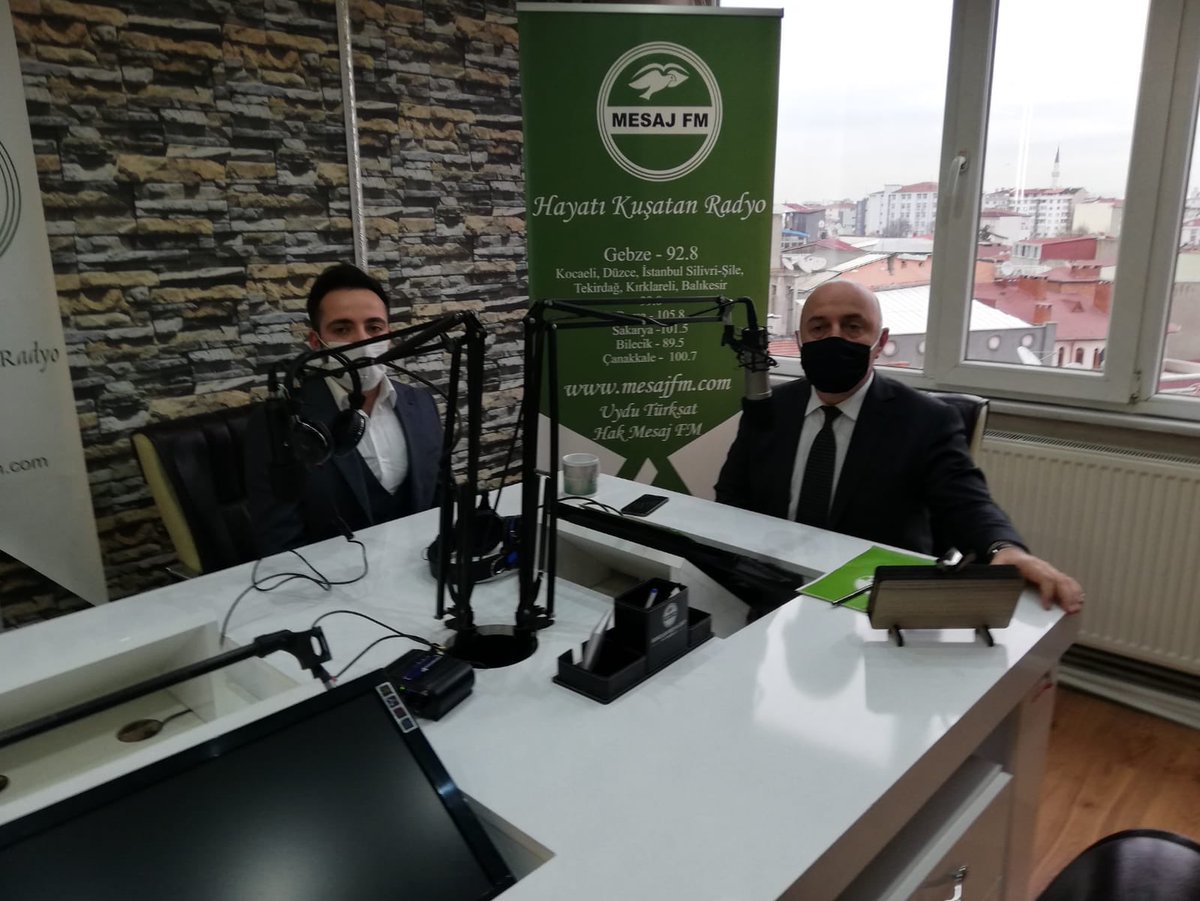 muzafferbiyik's tweet photo. Mesaj Fm’de yayınlanan Başkanlar Konuşuyor Programı canlı yayınındayız.

Yayını dinlemek için;
https://t.co/do7Qtc7Wc6 https://t.co/lSQvQBC8zB