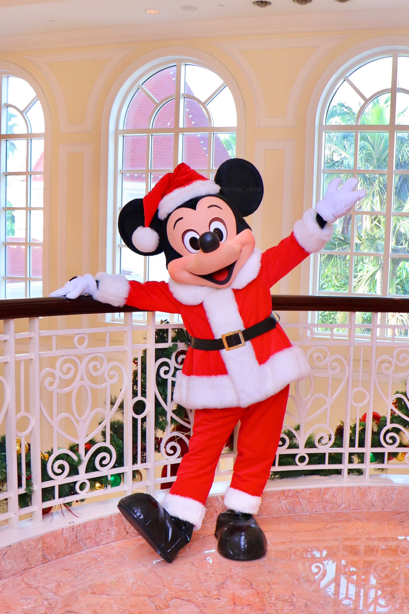Sabrina Do You Believe In Santa Hkdl Disneyland Disney Mickey Mickeymouse ミッキー ミッキーマウス 香港ディズニーランド ディズニーランド ディズニー T Co J8k5foyiz9 Twitter