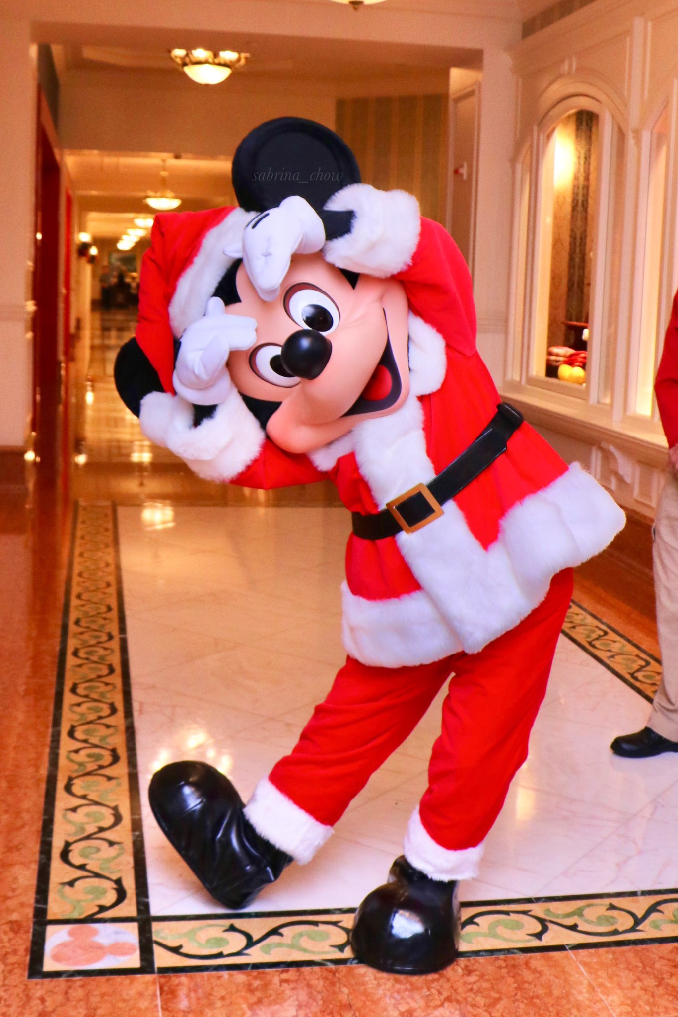 Sabrina Do You Believe In Santa Hkdl Disneyland Disney Mickey Mickeymouse ミッキー ミッキーマウス 香港ディズニーランド ディズニーランド ディズニー T Co J8k5foyiz9 Twitter