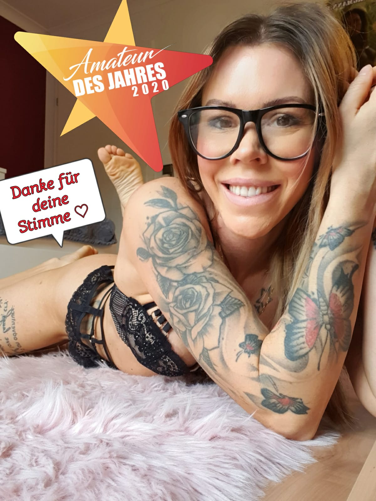 Weihnachtsgeschenk von mir auf https://t.co/mHjy6uP6eq  
2000 Dirtycent gratis für die erste Aufladung