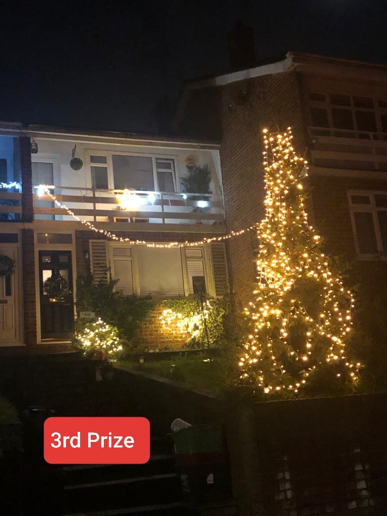 And the winners of the #lightupbexley competition are

1st Prize: Pickford Road - Santa driving the car with reindeer

2nd Prize: Old Farm Ave - the use of colour and lollipops

3rd Prize: Braesyde Close - simple white and not OTT

#doitforbexley

Donate>
gofundme.com/thebexleyappeal