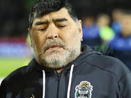 Chubut en Línea - Noticias
Maradona tenía al momento de su muerte psicofármacos en sangre y un organismo muy debilitado chubutenlinea.com/noticias/marad…