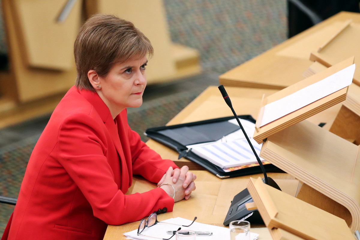 Scotland's leader Nicola Sturgeon admits breaking own COVID mask rules