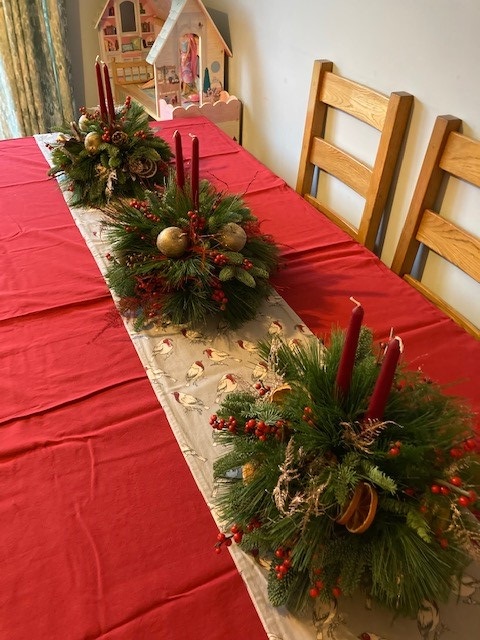 Lovely to see our table decorations in the women's refuge of <a href="/TheDashCharity/">The Dash Charity</a> 

Such a pleasure to make this donation.
