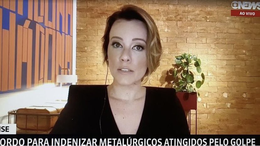 kellymatos's tweet photo. .@NatuzaNery “Acho que o maior exercício de 2020 foi o exercício de pensar nos outros” ✨❤️ #RádioGaúcha https://t.co/7UOP9ZSzfv