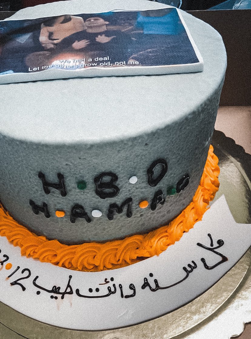 hamadov50's tweet photo. شوفوا كيكة ميلادي ياحلوها من اللخمة ماعرفت اصورها 😭😭😭🎂♥️♥️♥️♥️♥️♥️♥️♥️♥️♥️♥️♥️♥️♥️♥️♥️♥️♥️ https://t.co/GKph2OSWbQ