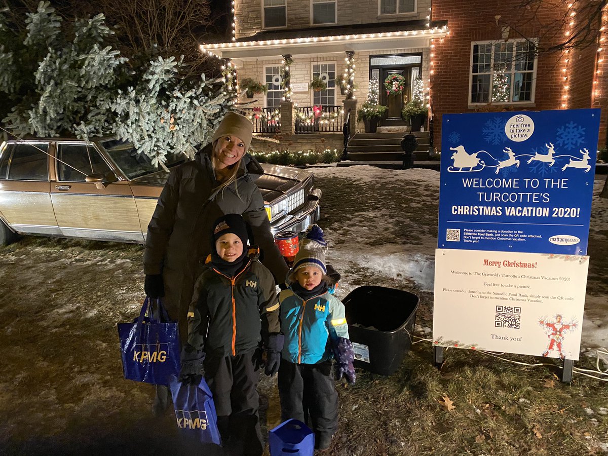 staceyamcmillan's tweet photo. Walked up with my little elves last night to deliver @KPMG_Canada contributions to the Stittsville Food Bank. Thanks to Shawn Turcotte from @MattamyHighRise &amp; his family for creating such a wonderful festive destination for such a great cause 💙
 
 #letsdothis  #tistheseason https://t.co/IXaVicSOnD
