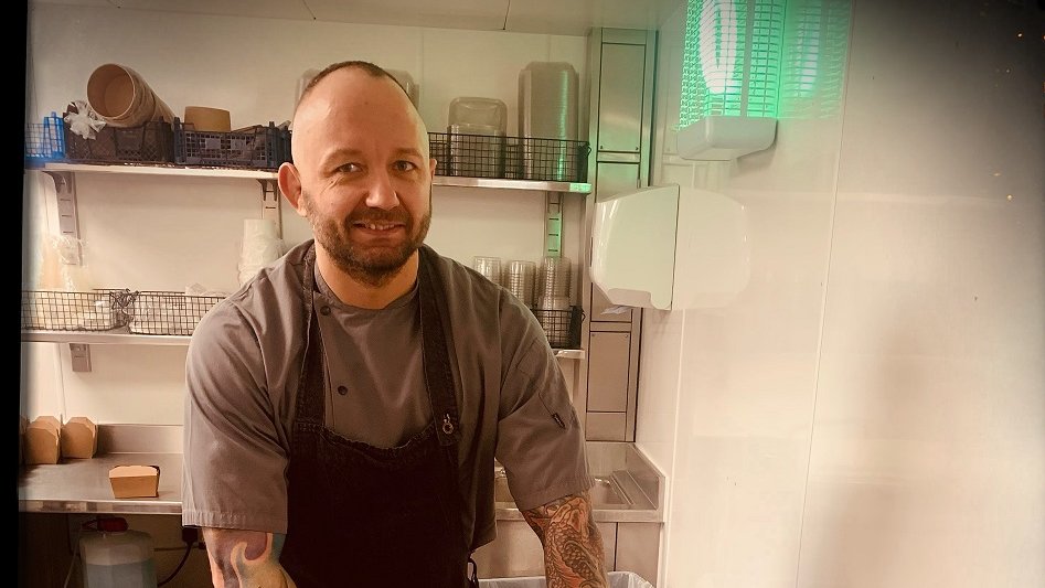 A huge thank you to our client <a href="/ashurst/">Ashurst</a> whose generosity has enabled our chefs to prepare 100 hot meals each week for the <a href="/shoreditchtrust/">Shoreditch Trust</a> Covid-19 Emergency Food Appeal

vacherin.com/whats-cooking/…

#charitysupport #covidsupport #localcommunity