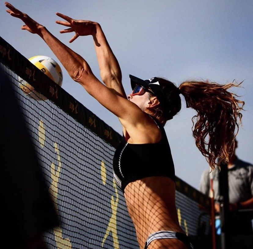 Shout out to Beach Volleyball Pro <a href="/jessicasykora/">Jessica Sykora</a> ! 
Happy Birthday from BeachCourtUSA!