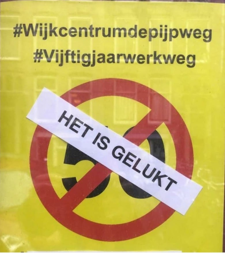Het is echt officieel: #WijkcentrumdePijp is voorlopig gered dankzij een amendement van <a href="/GroenLinks020/">GroenLinks Amsterdam</a> , <a href="/SP_Amsterdam/">SP Amsterdam</a> , <a href="/pvda_amsterdam/">PvdA Amsterdam</a> , <a href="/AmsterdamBIJ1/">Amsterdam BIJ1</a> , <a href="/CDAAmsterdam/">CDA Amsterdam</a> en <a href="/PvdDAmsterdam/">Partij voor de Dieren Amsterdam</a>. Op naar 2021 waarin we samen met jullie werken aan een gezonde, duurzame en lieve stad!