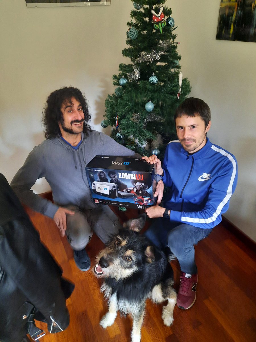 Se vienen cosas molonas en <a href="/LliteranGames/">𝙏𝙝𝙚 𝙇𝙡𝙞𝙩𝙚𝙧𝙖𝙣'𝙨 📜🎲🌒</a>, probaremos esta joyita!!!
Muchas gracias a <a href="/VictorF65679410/">Víctor Rockatansky</a> por esta buena mierdota!!! 🎮🕹️