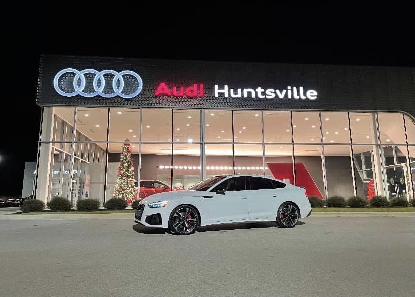 Pro1Basketball's tweet photo. Thank you so much to @AudiHuntsville for their continued incredible support of Pro One Basketball Club @Pro1Basketball @ProOneSelect.
#FourRings #ProOneSinceDayOne #BeDifferent https://t.co/w3J1mnfUYW