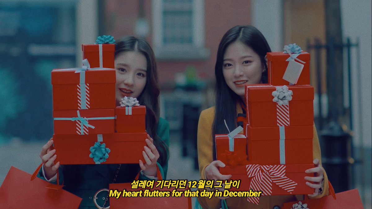 stillmvs's tweet image. — loona ; heejin, hyunjin, and haseul ✧ the carol (2016)