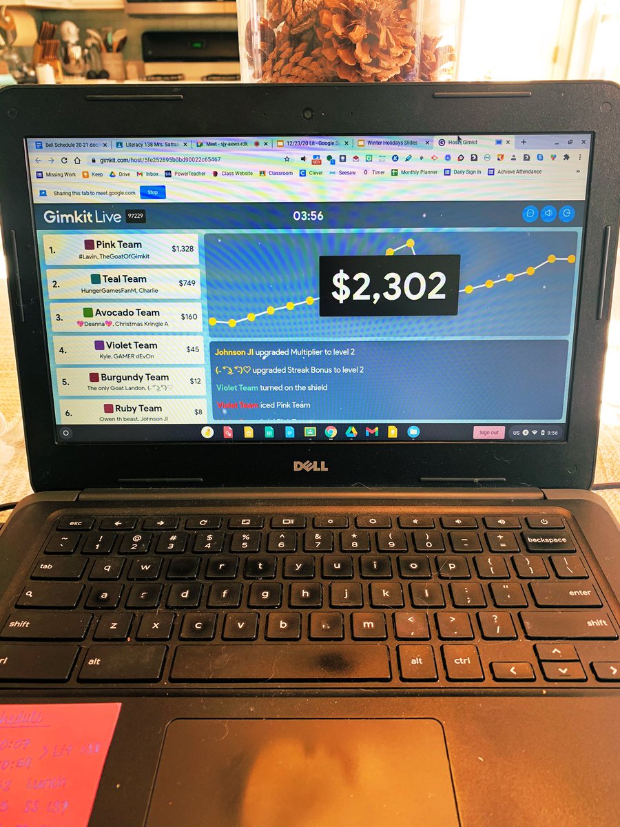 mrssafranek's tweet photo. We had “snow” much fun playing our Winter Holidays GimKit today! ⛄️ https://t.co/ee4ExwT9Mb
