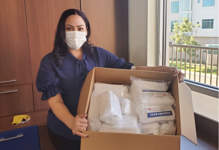 Thank you to all of our partners at @AramarkUniforms who donated 1,000 face masks to help our staff and families continue to provide our essential services! #KeepingFamiliesClose