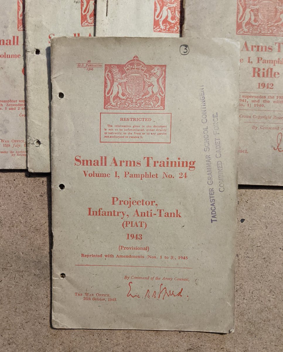 Piat Traola Twitterren