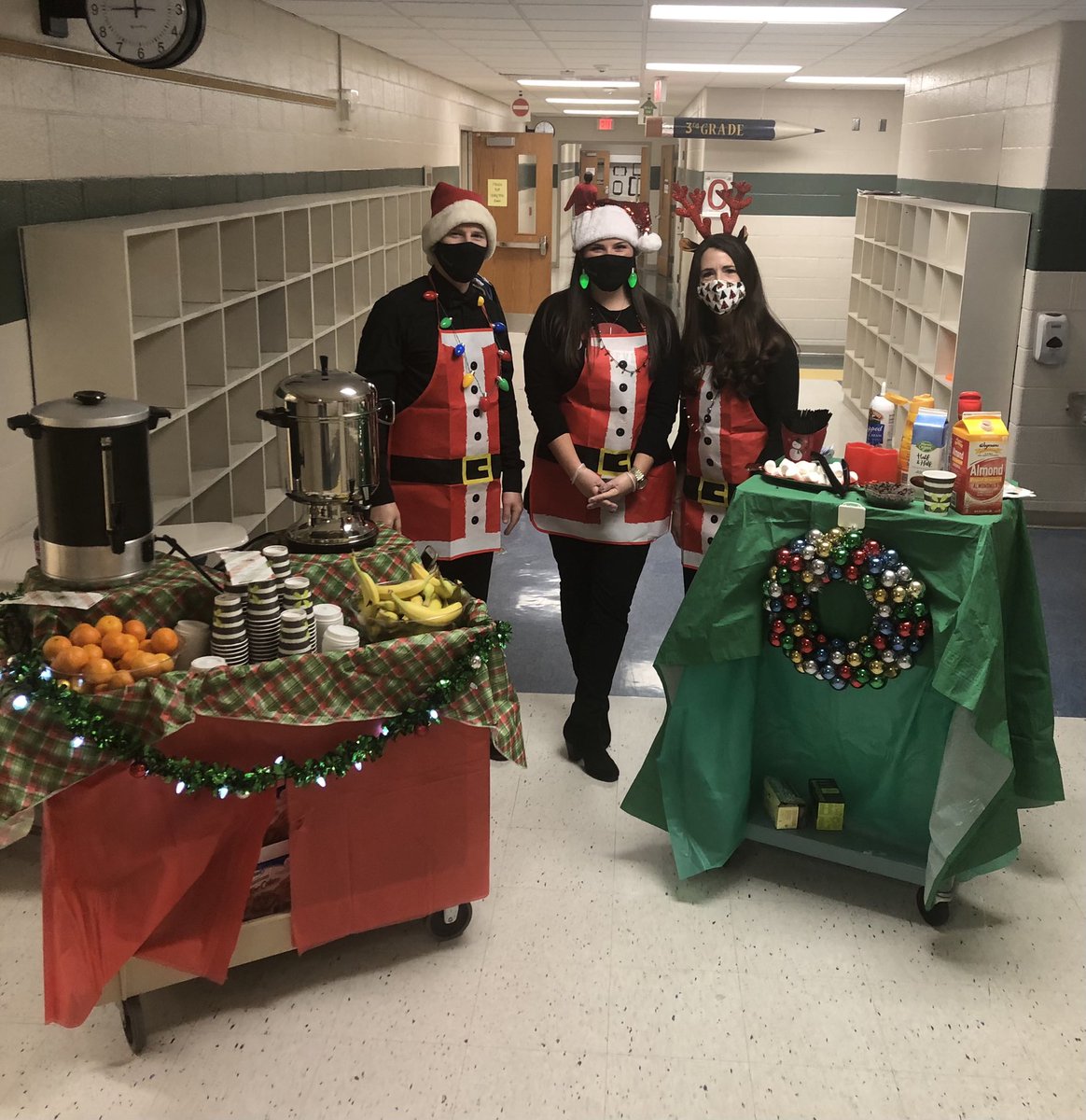 We ❤️ our Admin!
Coffee/ hot cocoa, fruit and snack!! 🎄<a href="/DonegalDIS/">Donegal Intermediate School</a>