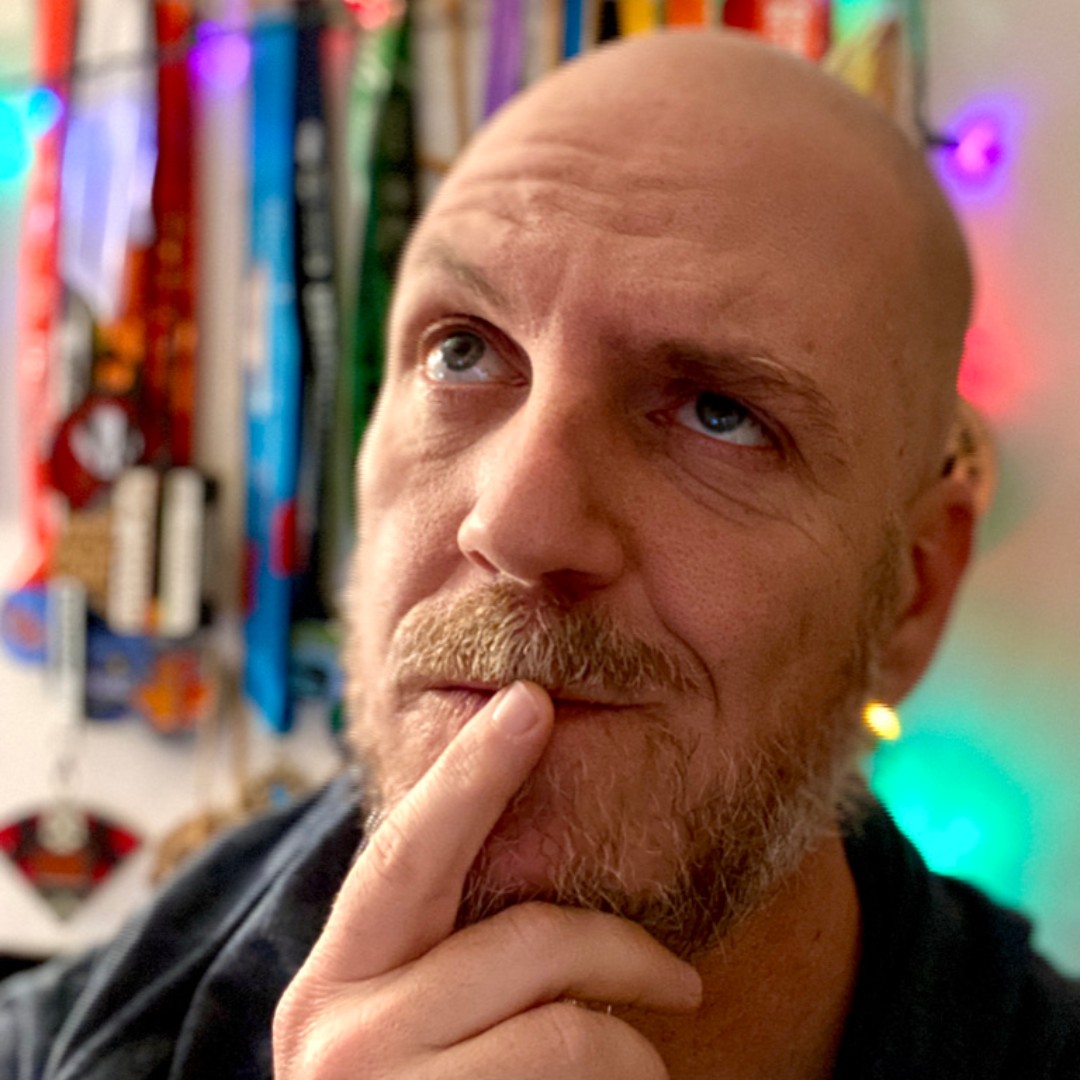 UpperMidwestTR's tweet photo. Hmm... did I forget something? Oh that's right, it's time to renew my membership with UMTR! Make sure to check your spam folder for your renewal notice, and stick with us for an awesome 2021! Plus, all the great discounts and perks you get with membership! https://t.co/kUKNkxMeGg https://t.co/7EY9IOMC9x