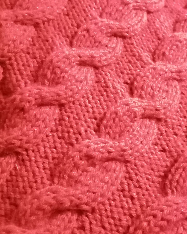 Made_Wicked's tweet photo. I used to find cable knitting so difficult, but now that I've been doing it for about 4 weeks I find it so comforting! There's nothing like knitting each Stitch and slowly seeing your progress become into something beautiful!!! #crochet #knitting #knit #handmade #yarn #yarns https://t.co/qZu0cPeOfZ