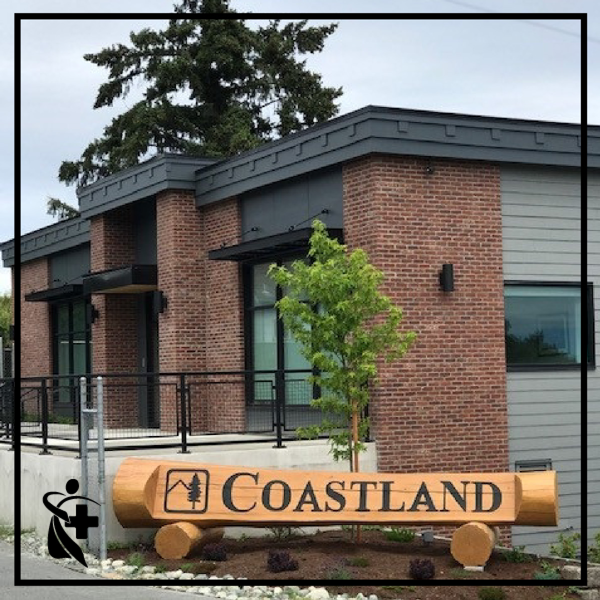 nanaimohospital's tweet photo. Thank you Coastland Wood employees for their recent gift of $4,798 towards the new ICU at NRGH! This donation is part of Coastland Wood’s employee matching campaign, with every dollar generously matched by the Shields Foundation. https://t.co/4ZL0AOYTkU