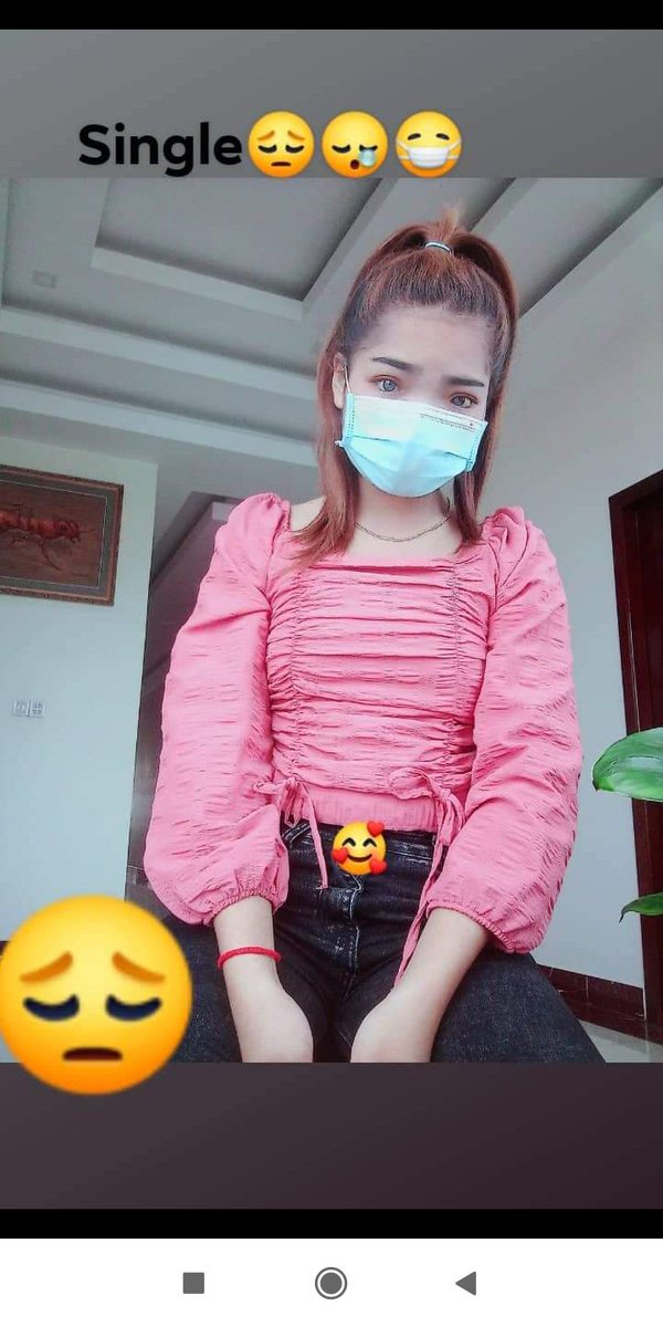 អូនចង់ណាស់បងចុយអូនតិចមក tweet media