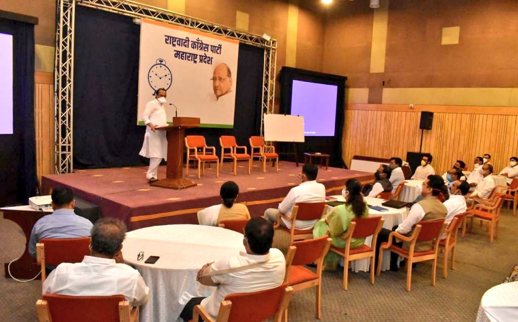 Clyde_Crasto's tweet photo. “Learning never exhausts the mind.” 
– Leonardo da Vinci

Participated in the Spokespersons training camp organised by my party #NCP at the Y B Chavan centre, Mumbai.
@supriya_sule https://t.co/QpLOoPpw8L